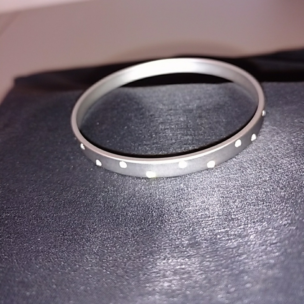 AUTHENTIC SWAROVSKI CRYSTAL BANGLE